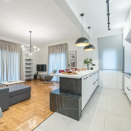 A Place 4u No2 Appartement Athene